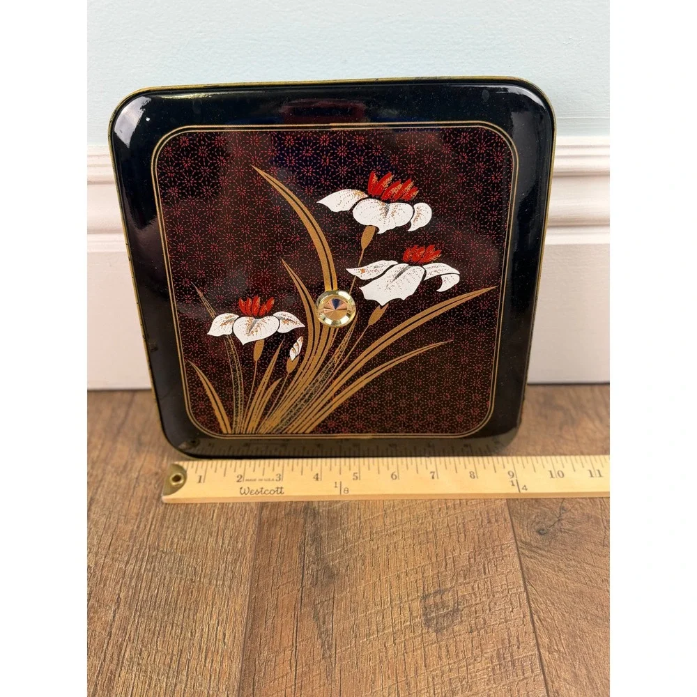 Vintage Japanese Black Lacquer Bento Box Gold Iris Floral‎ Divided Tray Lid